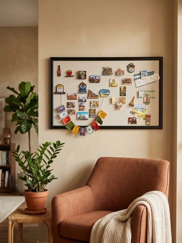 Grand Statement 24x36 inch Musafir Kahani magnetic travel board